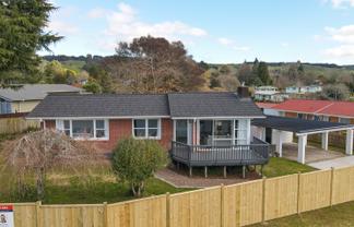 89 Orion Street, Sunnybrook