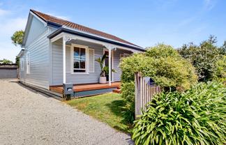 14 Root Street, Gisborne