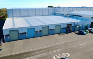 Versatile industrial warehouse and workshop