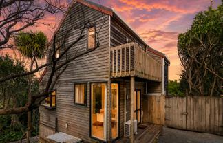 2 Kauri Road, Birkenhead
