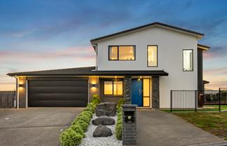 2 Opaoa Way, Aotea