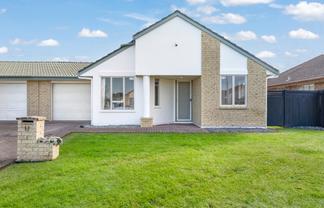 11 Fernbrook Close, Burswood