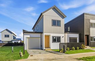 22,38,52, 54 Farranfore Road, Opaheke