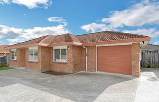 2/53 Robert Skelton Place, Clendon Park