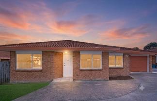2/53 Robert Skelton Place, Clendon Park
