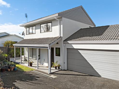 2/102 Manhattan Heights, Glendene