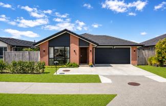 30 Waituarua Drive, Takanini