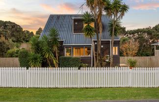 21 Carillon Place, Massey