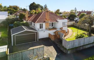 23 Masters Ave, Hamilton East
