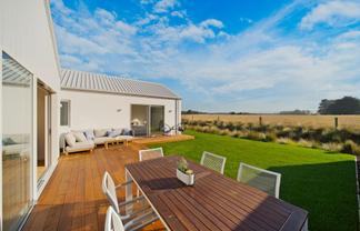 53 Mehrtens Crescent, Ravenswood
