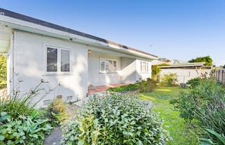 359 St Aubyn Street, Moturoa