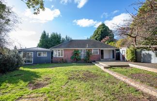 79 Racecourse Road, Sockburn