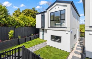 22 Weybridge Crescent, Glen Innes