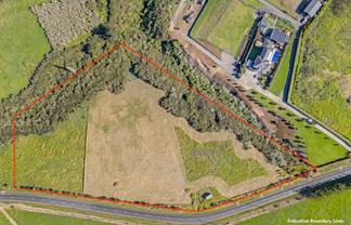 16 Clifton Road, Whitford