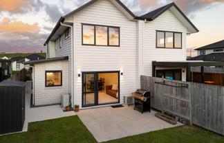 2/5 Tokerau Drive, Rototuna North