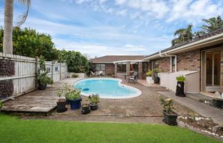 120 Walter Strevens Drive, CONIFER GROVE
