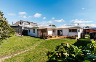 5 Panorama Place, Coastlands