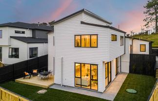 105 Skulander Crescent, Millwater
