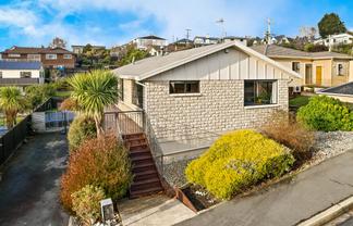 2 Leith Street, Mosgiel