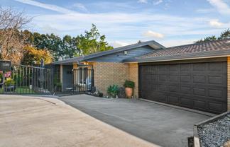 129b Parrs Cross Road, Glen Eden