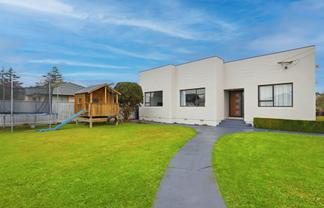 69 Marshland Road, SHIRLEY