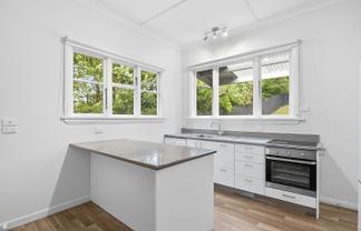 105 Kaikorai Valley Road, Glenross