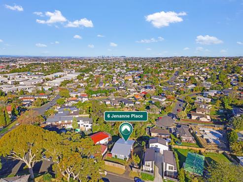 6 Jenanne Place, Totara Vale