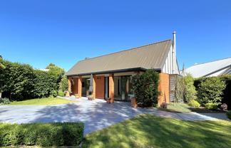 7 Tripp Pl, Ilam