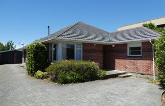 200 Avonhead Rd, Avonhead