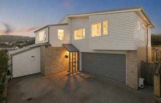 23A Benares Street, Khandallah