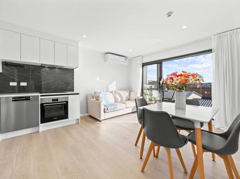 10/53 Drake Street, Howick