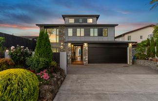 236 Vipond Road, Stanmore Bay
