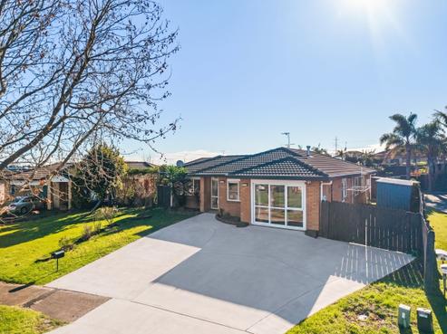 27 Teelin Place, Flat Bush