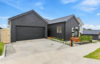 94 Huanui Drive, Orewa