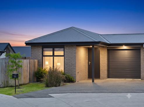 53 Waruhia Crescent, Rototuna North