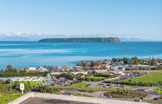 8 Pa Harakeke Rise, Plimmerton