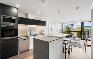 8/6 Waima Street, Auckland Central