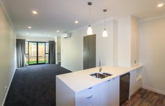 6/1b Corlett Street, Johnsonville
