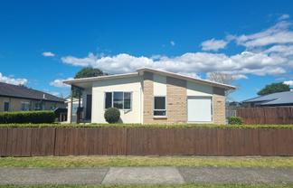 73 Third View Ave, Beachlands