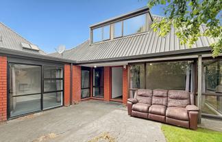 2/63 Rountree St, Ilam