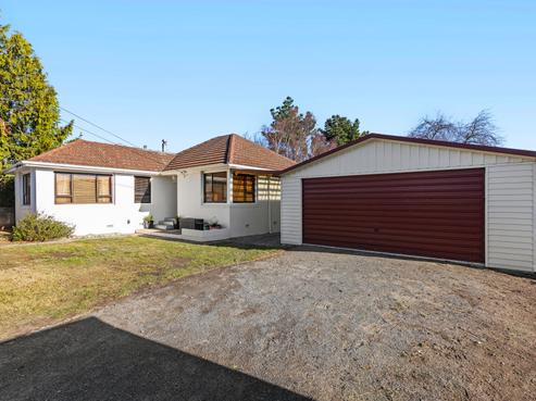 57 Mcgregors Road, Bromley
