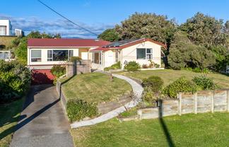 50 Moana Street, Otaki Beach