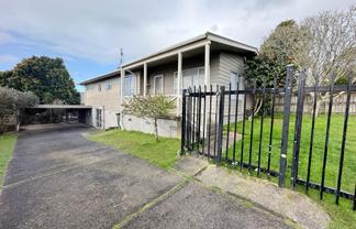 33 Blakeborough Drive, Forrest Hill