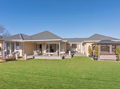 105A Aorangi Road, Bryndwr