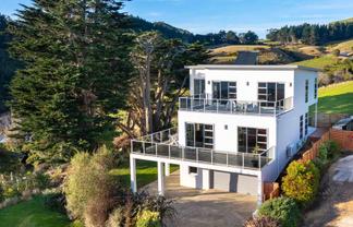 102 Mission Cove, Company Bay