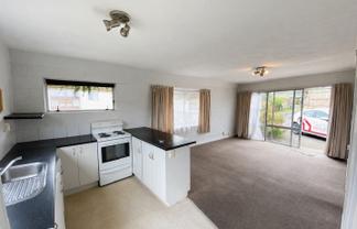 3/115 Great South Road, Manurewa