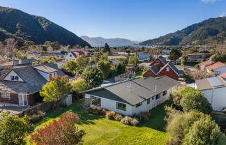 8a Huia Street, Waikawa