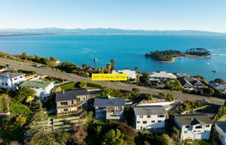 107 Princes Drive, Britannia Heights
