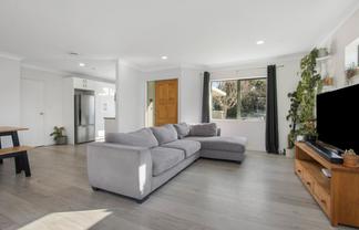 3A Atlanta Court, Katikati