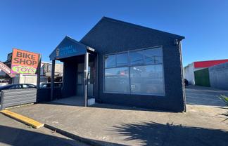 Light Industrial with Frontage